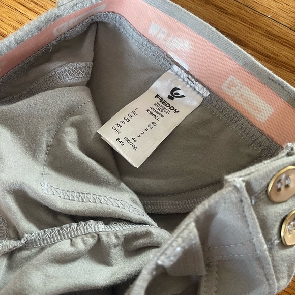 Freddy Wr.up low rise light grey pants sz XS - Picture 5 of 5